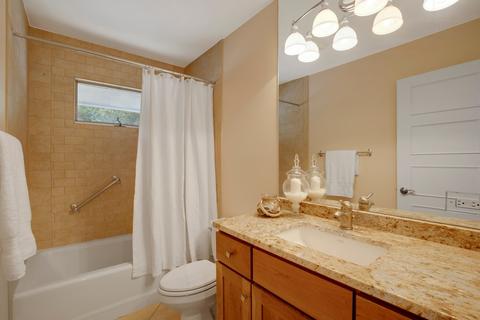 74 E Westminster Rd, Lake Forest, IL 60045 photo 19