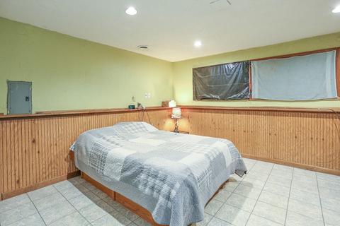229 W Devon Ave, Roselle, IL 60172 photo 25