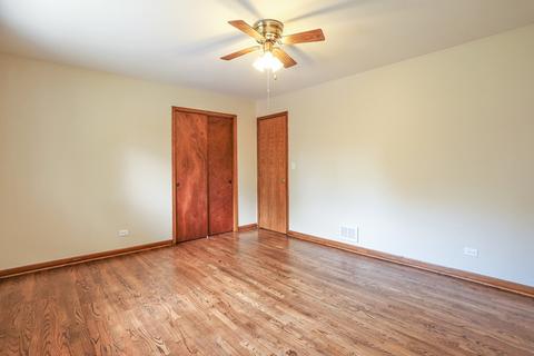 229 W Devon Ave, Roselle, IL 60172 photo 16
