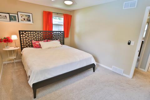 413 W Gartner Rd, Naperville, IL 60540 photo 12
