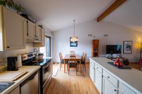 1727 Jethro Ave, Zion, IL 60099 photo 8