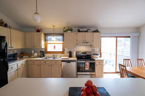 1727 Jethro Ave, Zion, IL 60099 photo 10