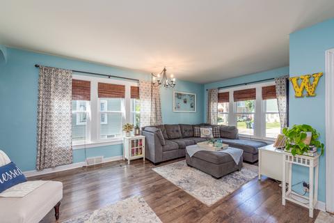 1475 White St, Des Plaines, IL 60018 photo 4