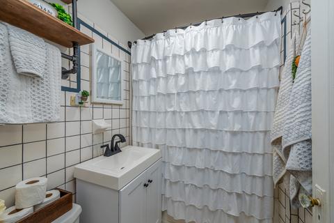 1475 White St, Des Plaines, IL 60018 photo 17