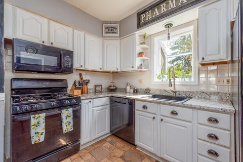 1475 White St, Des Plaines, IL 60018 photo 14