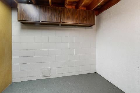 402 Bevan Dr E, Joliet, IL 60435 photo 19