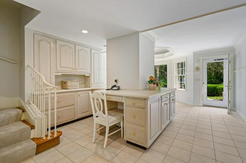 735 Normandy Ln, Glenview, IL 60025 photo 22