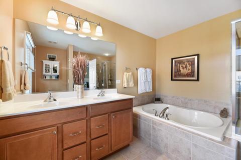 2800 Commons Dr, Glenview, IL 60026 photo 13