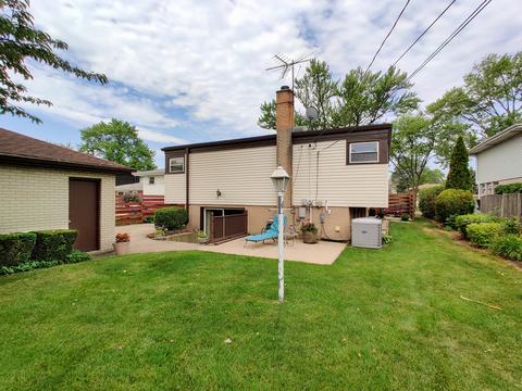 2149 Westview Dr, Des Plaines, IL 60018 photo 29