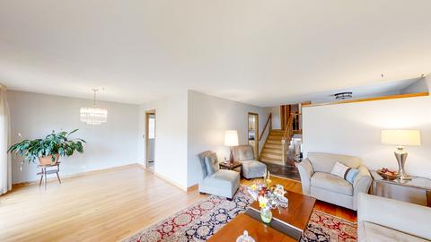 2149 Westview Dr, Des Plaines, IL 60018 photo 4