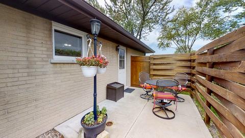 2149 Westview Dr, Des Plaines, IL 60018 photo 28