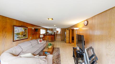 2149 Westview Dr, Des Plaines, IL 60018 photo 22