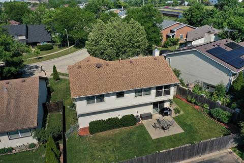 1899 Brookside Ln, Hoffman Estates, IL 60169 photo 26