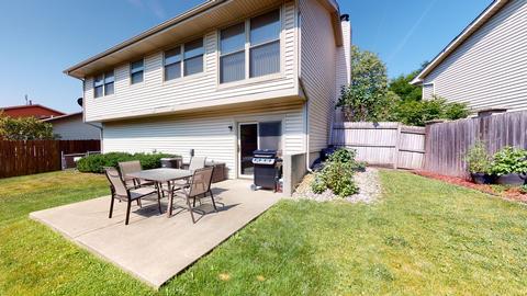1899 Brookside Ln, Hoffman Estates, IL 60169 photo 23