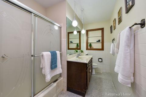 111 N Hale Ave, Bartlett, IL 60103 photo 13