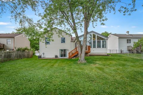 252 Mccook Ct, Bartlett, IL 60103 photo 29