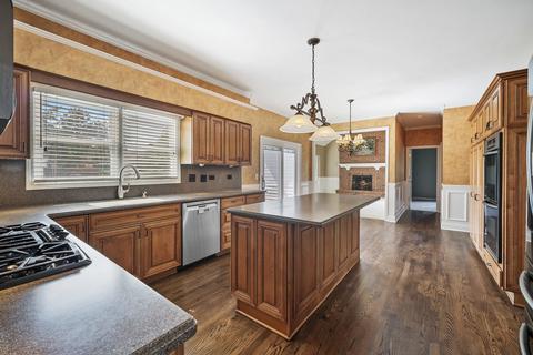 3090 Wagner Rd, Aurora, IL 60502 photo 7