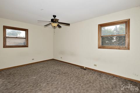 1007 Hooks Ln, Mchenry, IL 60050 photo 11