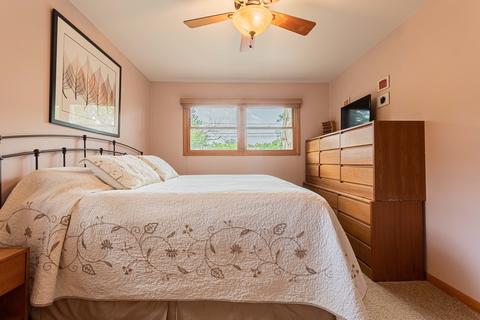 2105 Fulle St, Rolling Meadows, IL 60008 photo 11