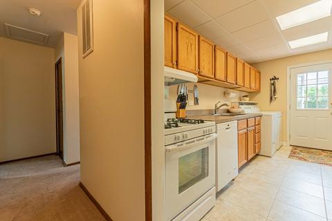 2105 Fulle St, Rolling Meadows, IL 60008 photo 16