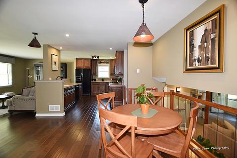 816 Forest Ct, Bartlett, IL 60103 photo 10