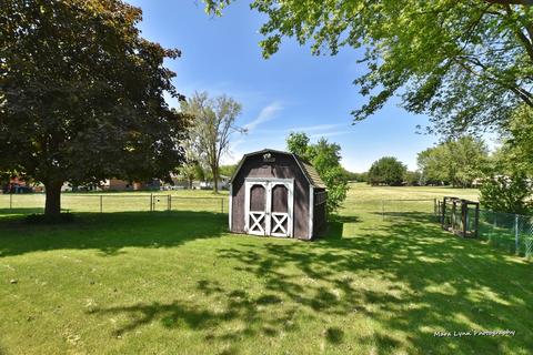 816 Forest Ct, Bartlett, IL 60103 photo 30