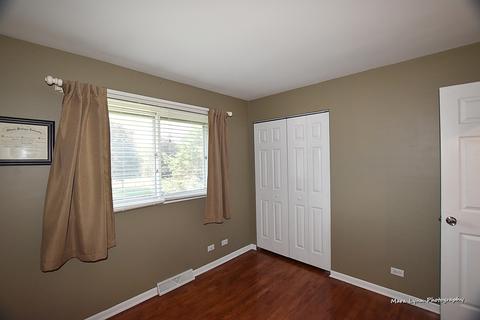 816 Forest Ct, Bartlett, IL 60103 photo 14