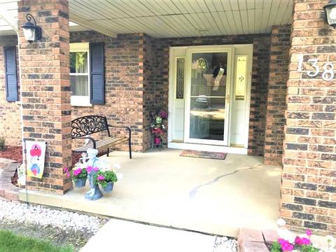 1387 Sheffield Dr, Elgin, IL 60123 photo 3