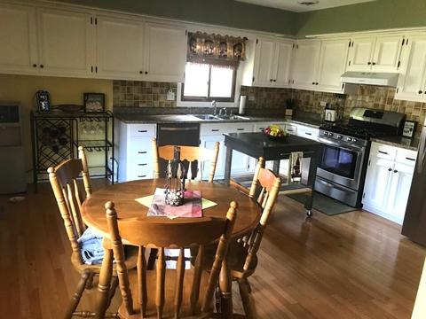 1387 Sheffield Dr, Elgin, IL 60123 photo 6