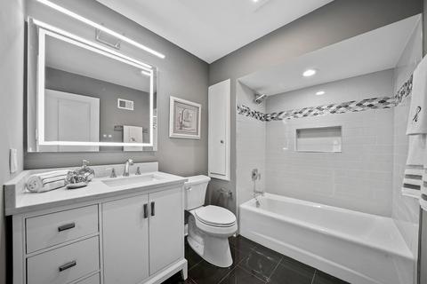 1101 Woodview Rd, Burr Ridge, IL 60527 photo 36