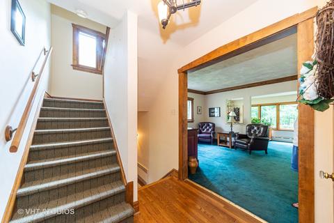 39 Thatcher Ave, River Forest, IL 60305 photo 6