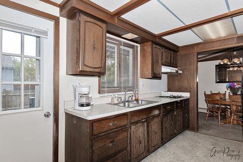 1906 N Eastern Ave, Mchenry, IL 60050 photo 9