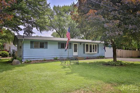 1906 N Eastern Ave, Mchenry, IL 60050 photo 2