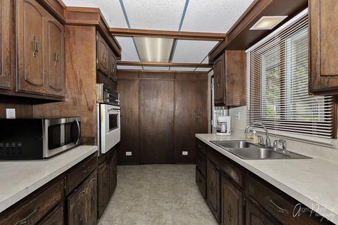 1906 N Eastern Ave, Mchenry, IL 60050 photo 10