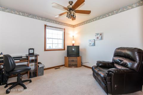 2221 Crabtree Ln, Algonquin, IL 60102 photo 12