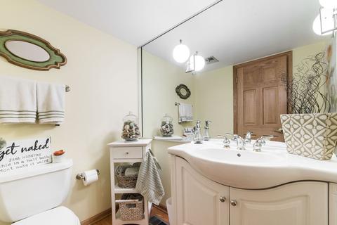 1136 N 8th Ave, Addison, IL 60101 photo 17