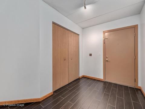 231 N Mill Rd #8, Addison, IL 60101 photo 3
