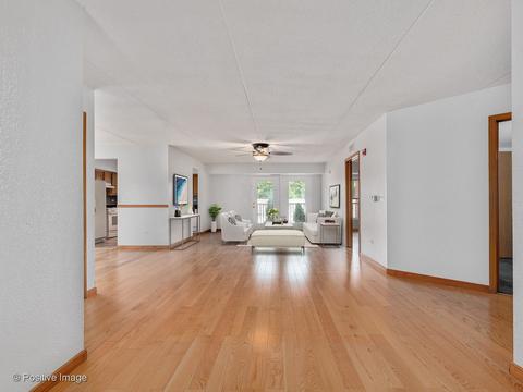 231 N Mill Rd #8, Addison, IL 60101 photo 5