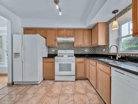 231 N Mill Rd #8, Addison, IL 60101 photo 14
