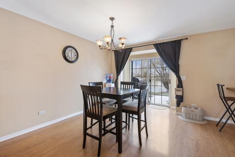 5757 Lake Pointe Dr, Plainfield, IL 60586 photo 4