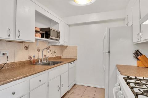 108 E Bailey Rd #M, Naperville, IL 60565 photo 9