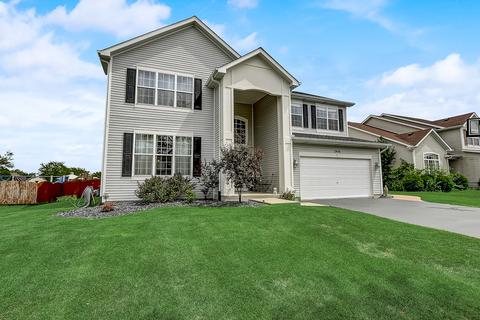 2416 Red Oak Ct, Plainfield, IL 60586 photo 1