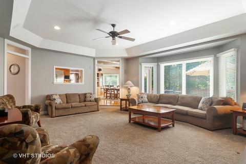 2595 Katie Ct, Aurora, IL 60502 photo 16