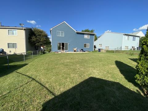 676 Glen Ivy Dr, Elgin, IL 60120 photo 23