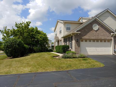 1551 Millbrook Dr, Algonquin, IL 60102 photo 2