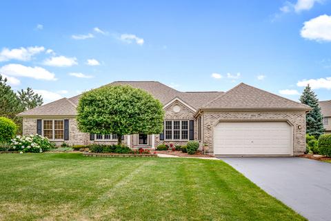 3681 Lakeview Dr, Algonquin, IL 60102 photo 1