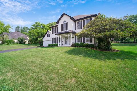 815 Jennifer Ct, Algonquin, IL 60102 photo 2