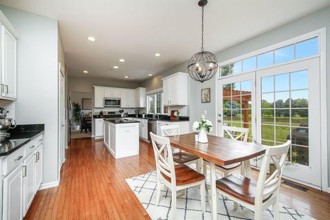 23915 Pond View Dr, Plainfield, IL 60585 photo 9