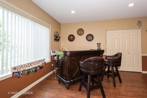 3881 Kingsmill Dr, Elgin, IL 60124 photo 20