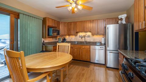 2040 Shepard Rd, Hoffman Estates, IL 60169 photo 11
